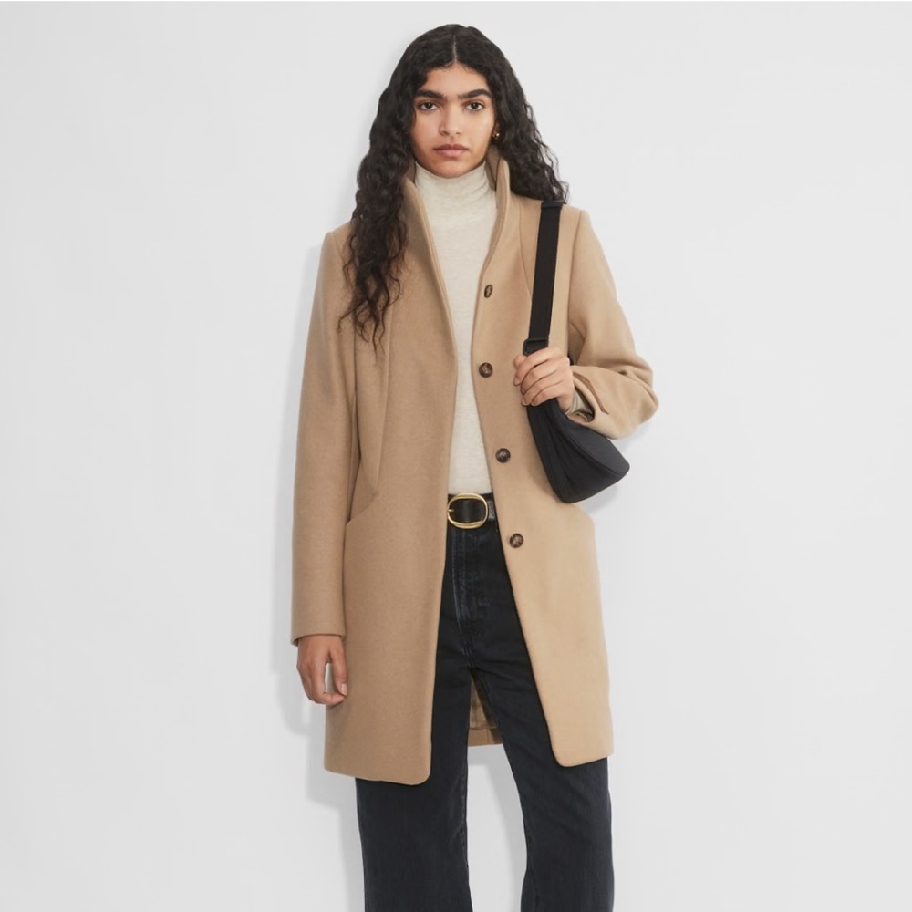 Aritzia Wilfred cocoon coat in size xs